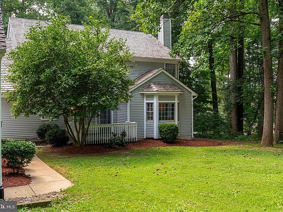 5th image of 424 Buttonwood Rd