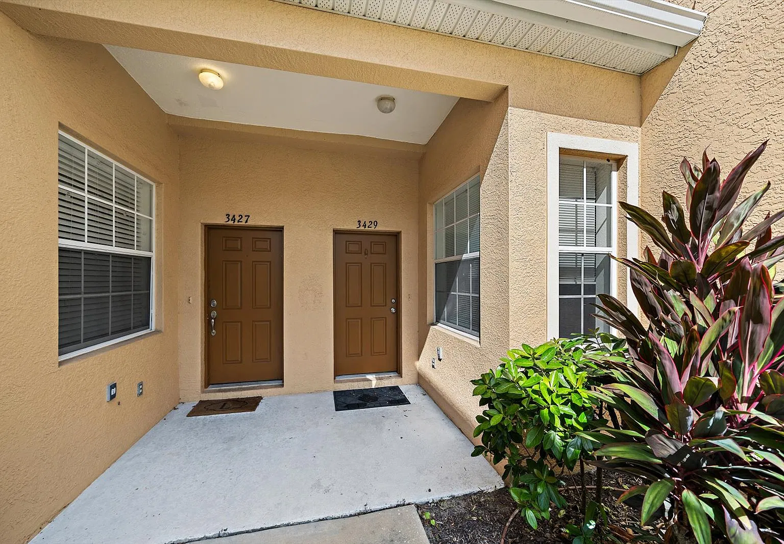 3429 Parkridge Circle - 1 — Photo 2