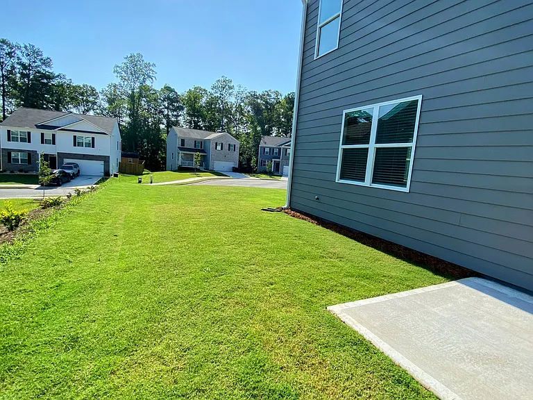 202 Creekview Way — Photo 36