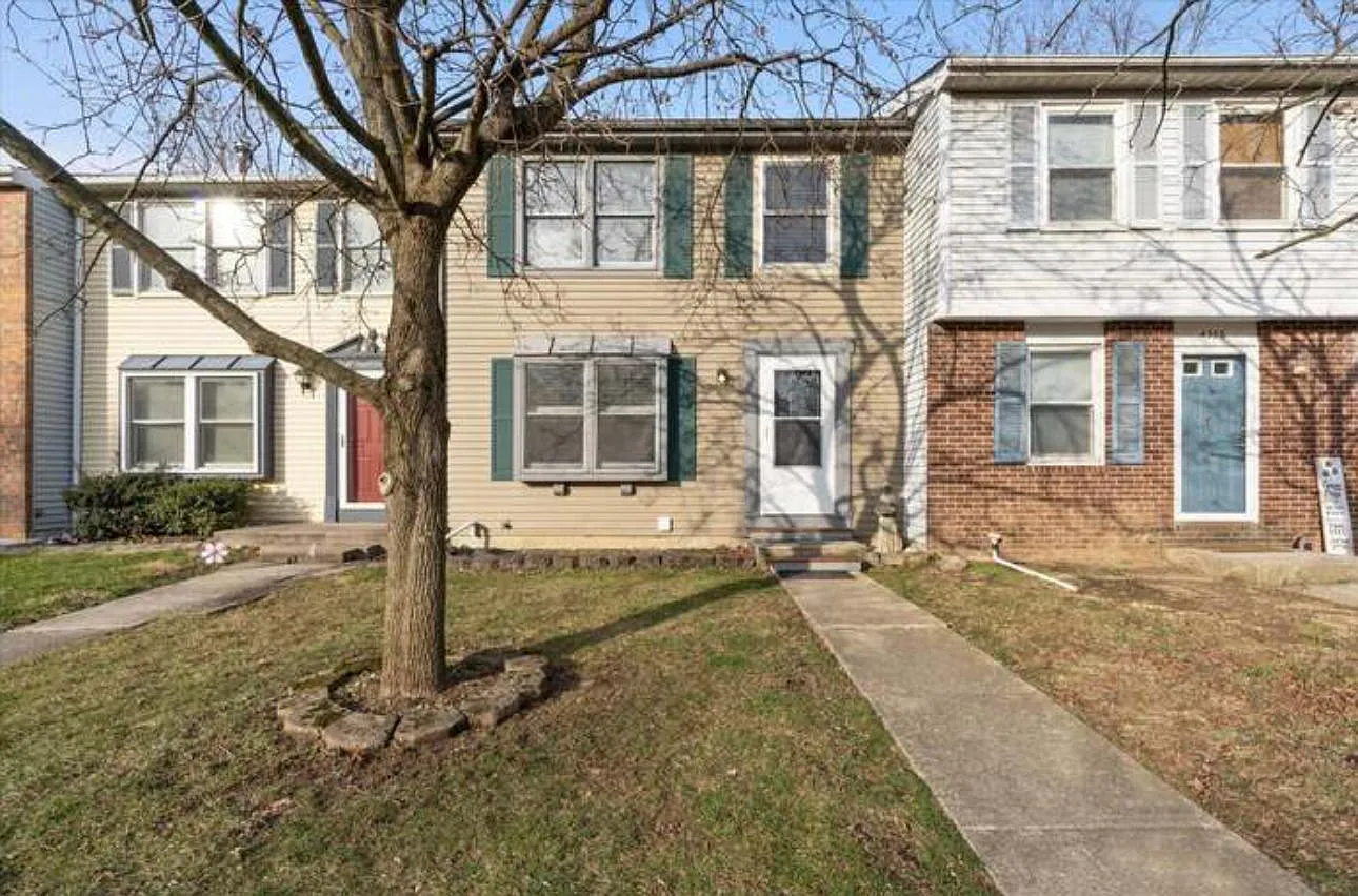 Biscayne Ct, Columbus — Photo 1
