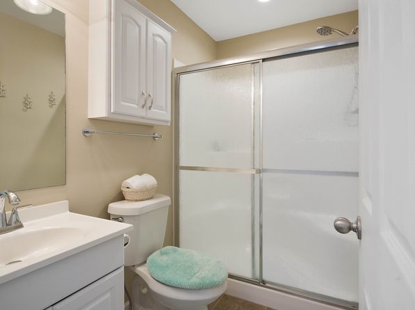 43 Lake Villas Dr, Sunrise Beach, MO 65079