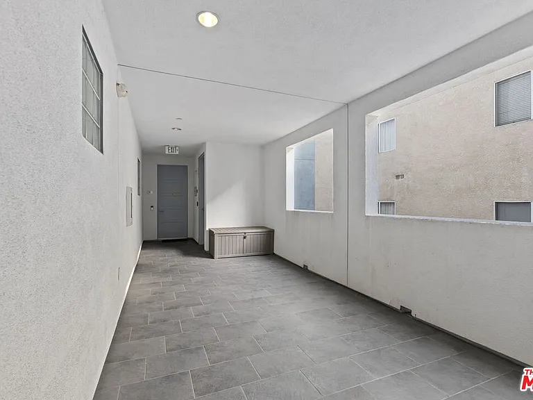 11912 Laurelwood Dr #201 — Photo 30
