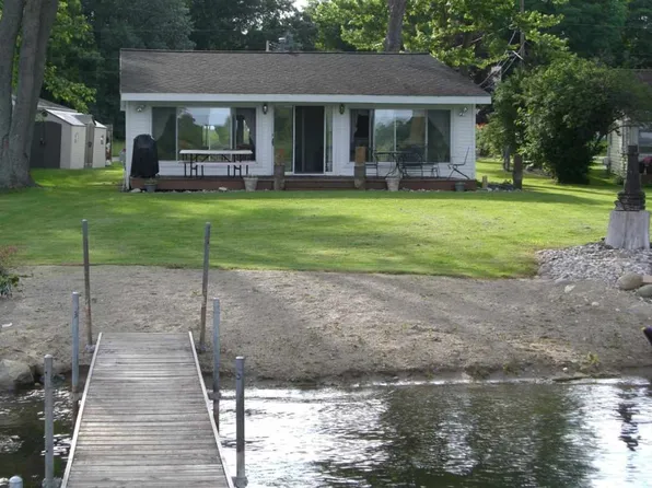 2636 Vineyard Ln, Brooklyn, MI 49230