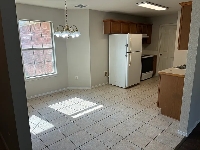 520 Sun Meadow Dr — Photo 11