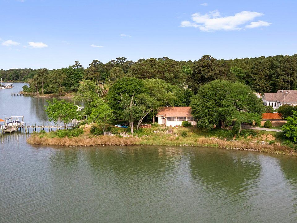 90 Bradley Ln, Topping, VA 23169 Zillow