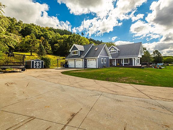 5th image of 720 Trisdahl Ct