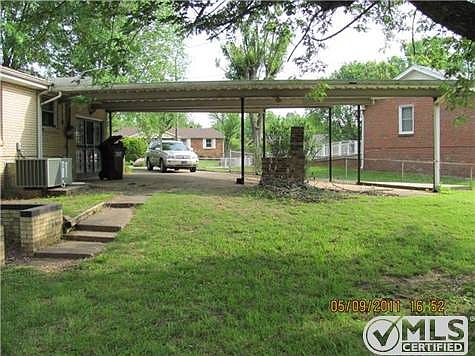 1st image of 409 Lisle Dr