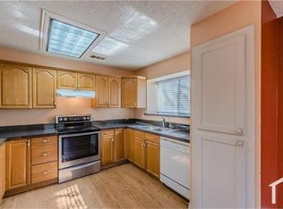 6218 Valley Forge Ct, Arlington, TX 76002