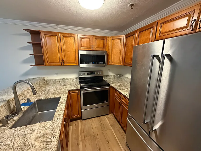1019 Dornajo Way #130 — Photo 5
