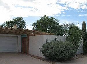 2nd image of 2616 S Fairfield Dr