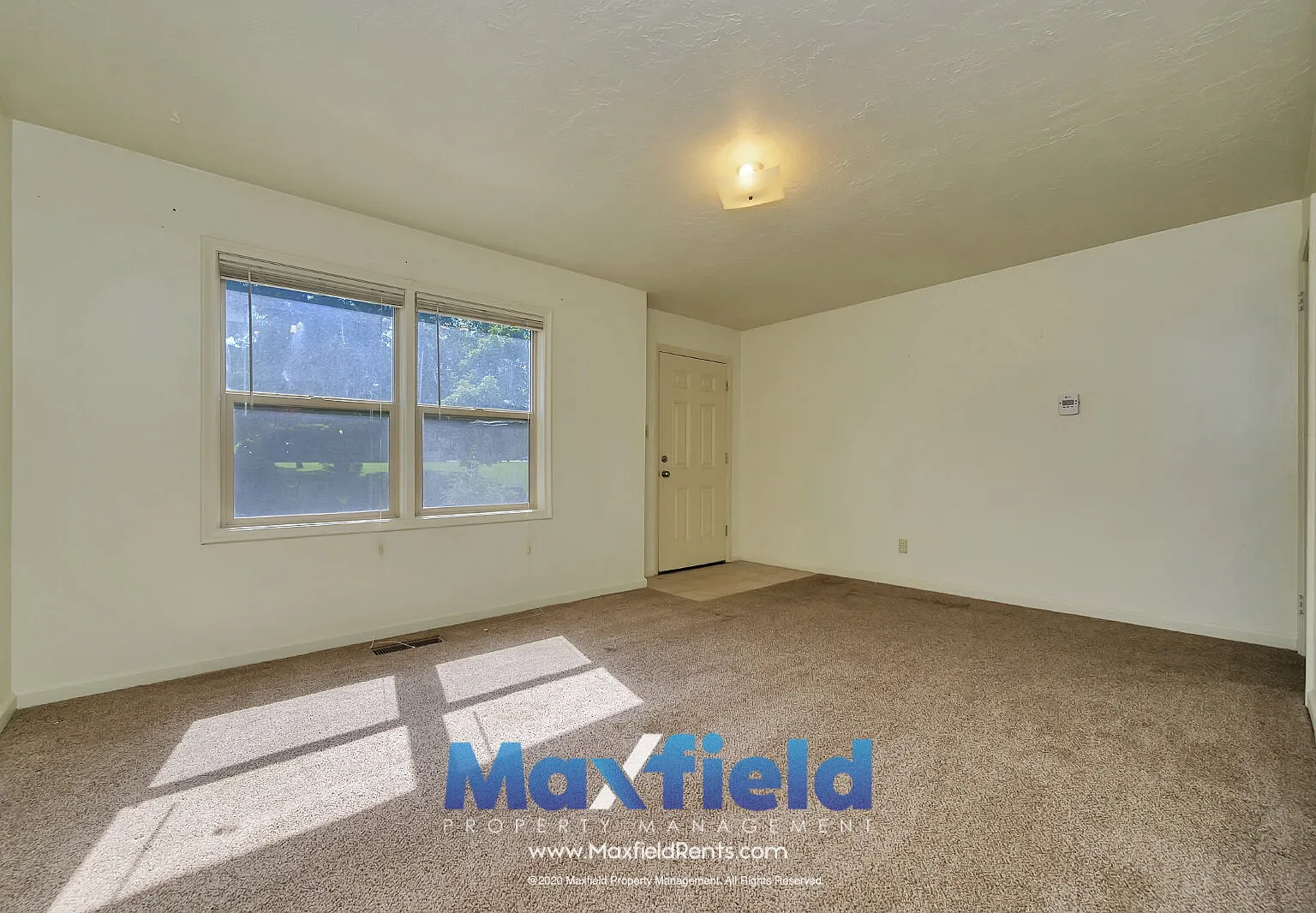 2 bed, 1.0 bath, 1570 sqft, $1,700 — Photo 3