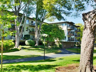 934 Peninsula Ave APT 405, San Mateo, CA, 94401