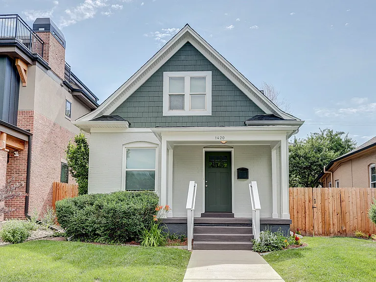 1420 S Clarkson St — Photo 2