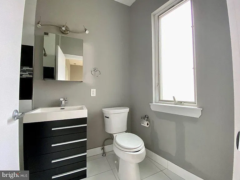 1603 E Montgomery Ave #C — Photo 15