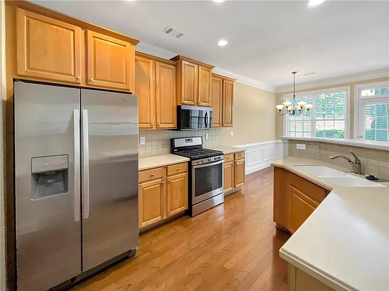 2511 Gadsen Walk — Photo 18