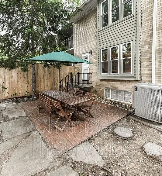 2112 Military Rd — Photo 26