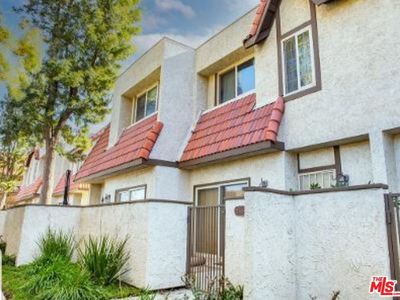 27656 Ironstone Dr APT 2, Santa Clarita, CA, 91387