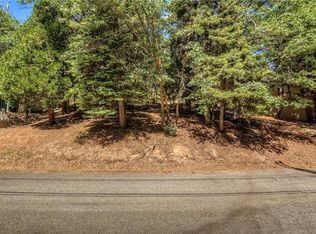 1 Merrimack Dr, Lake Arrowhead, CA 92352