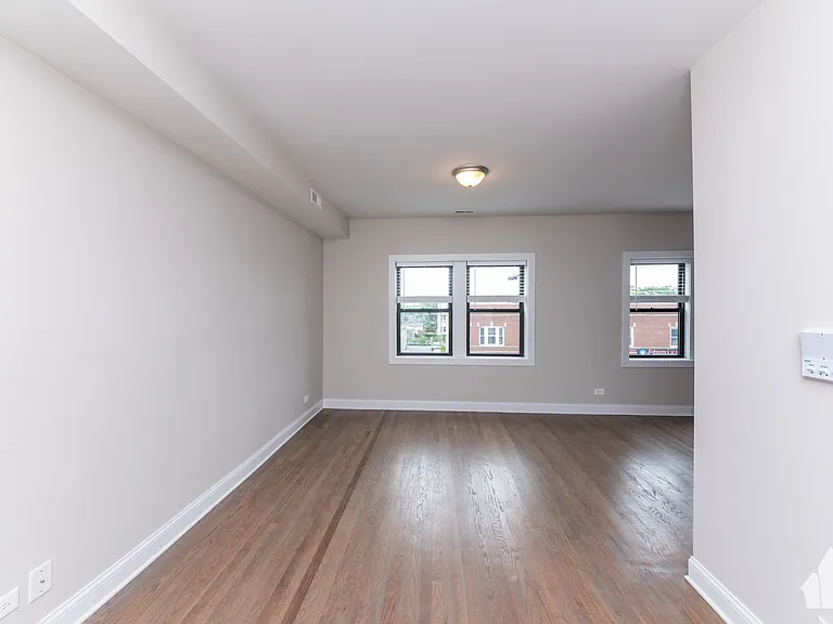 3409 W Fullerton Ave #2A — Photo 4