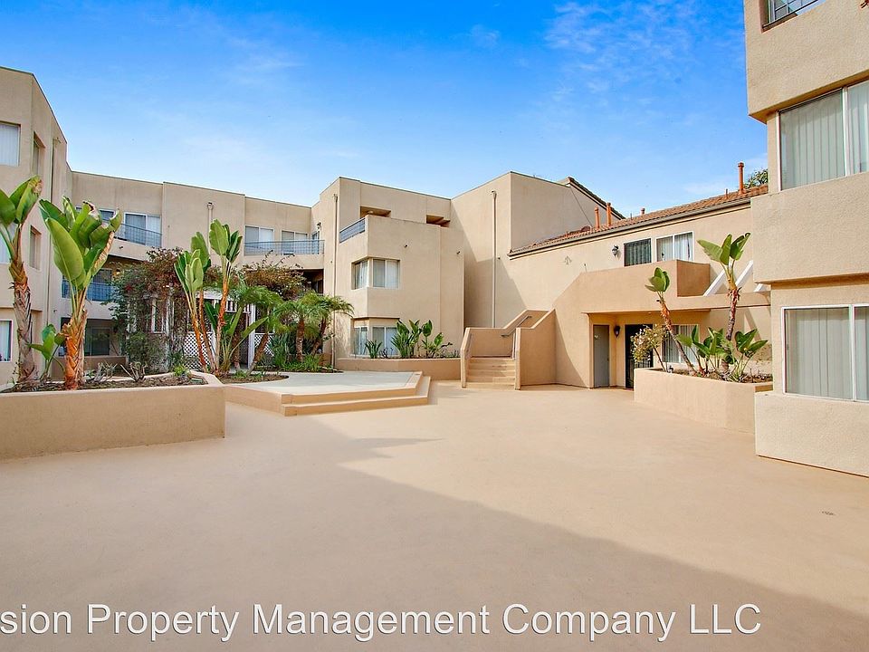 2nd image of 13947 Paramount Blvd APT 217