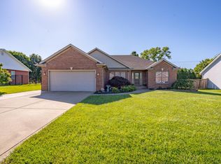 8029 Chadwick Ln, Henderson, KY 42420