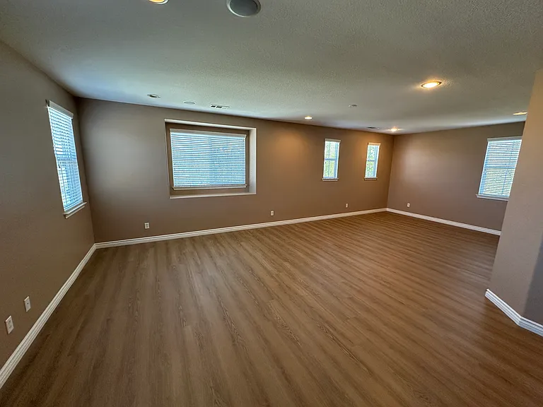 12781 Wine Cellar Ct — Photo 20
