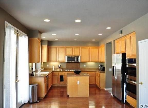 5th image of 22905 Redwood Ct