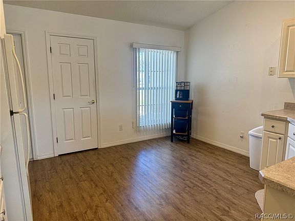 4th image of 4588 E Van Ness Rd