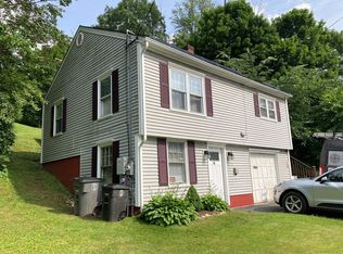 81 Green St, Gardner, MA 01440