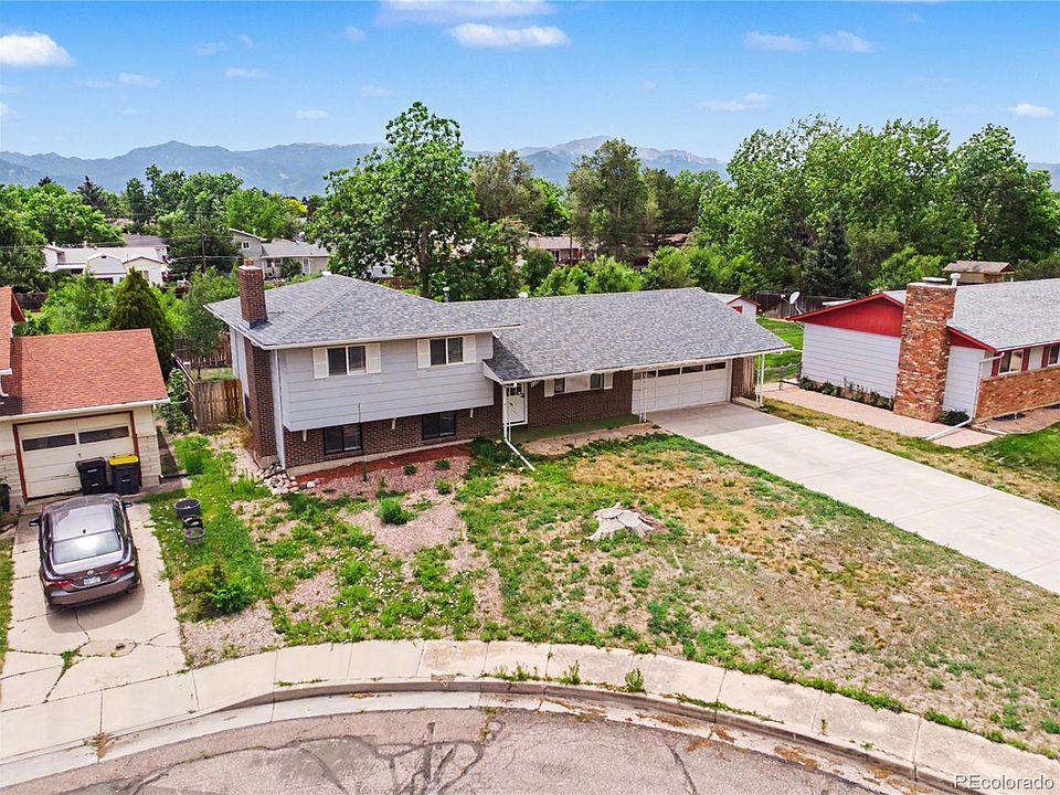 1st image of 1122 Drake Circle