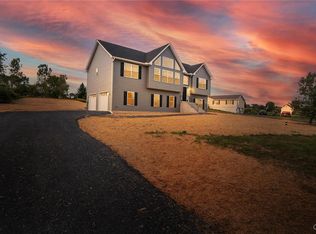 140 Creekview Rd, Kunkletown, PA 18058