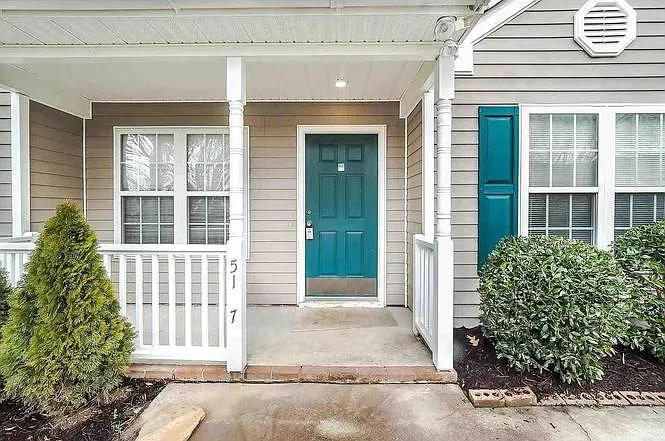 5117 Parkerwood Dr — Photo 4