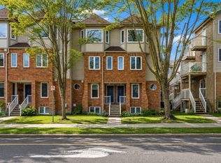 1344 Guthrie St, Ottawa, ON K2H 1G8