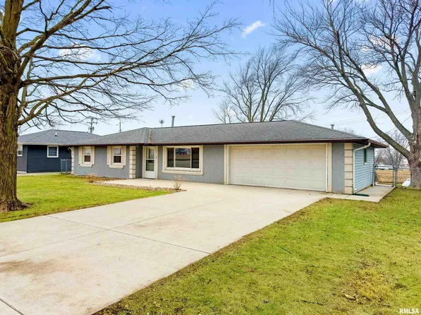 103 Durant St, Morton, IL 61550