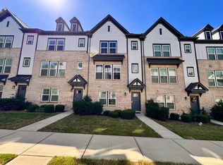 515 Upper Stone Cir, Charlotte, NC 28211
