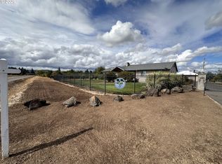 8905 SW River Rd, Hillsboro, OR 97123