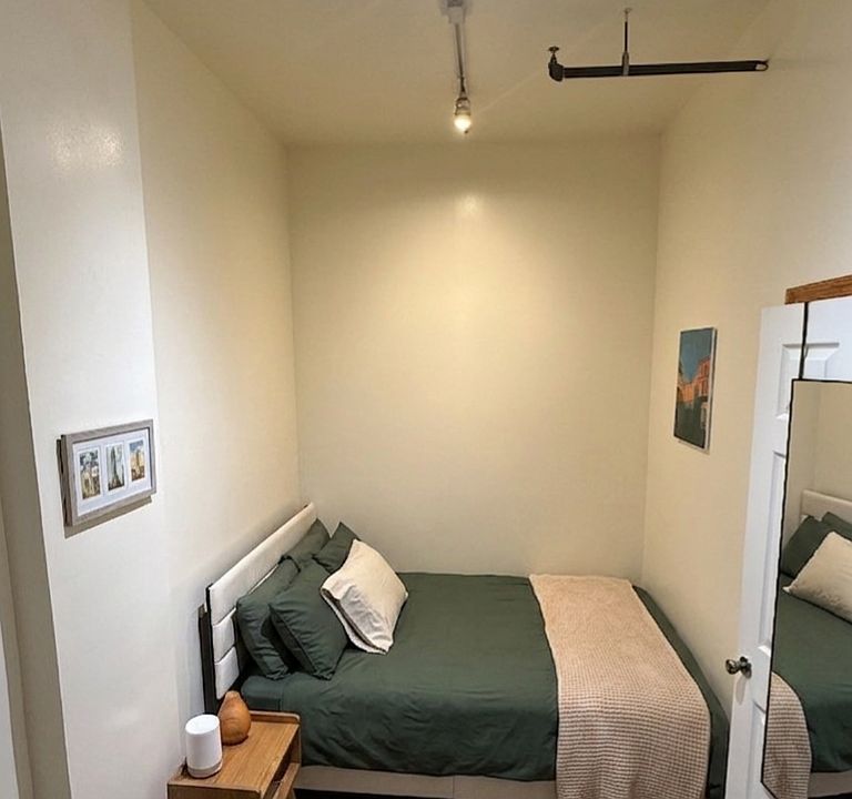 1st image of 378 3rd Ave APT 3B