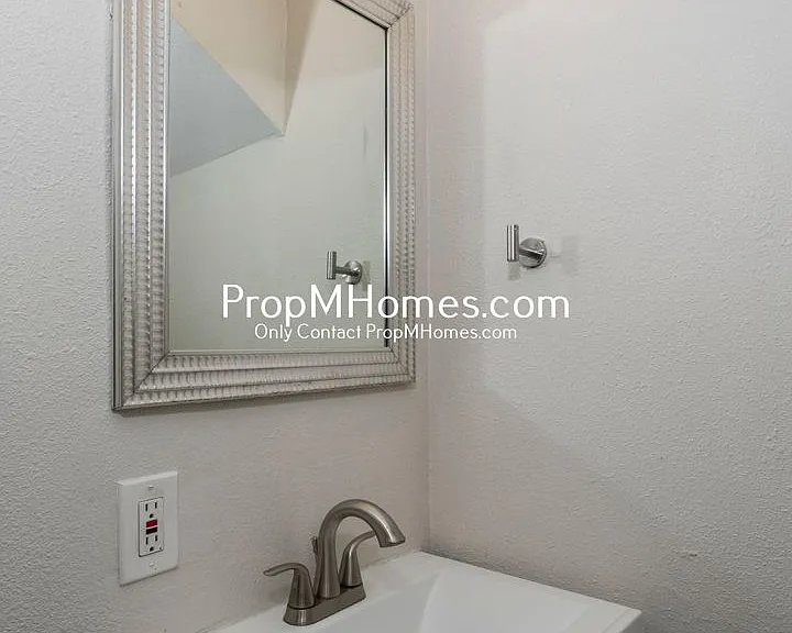 7307 SE 76th Ave #B — Photo 9