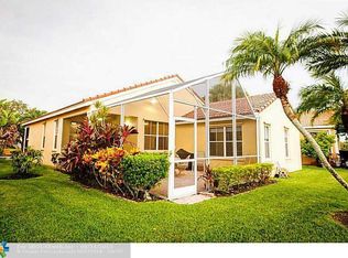 937 Falling Water Rd, Weston, FL 33326