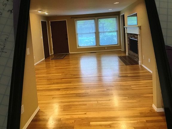 2nd image of 141 159th Pl SE