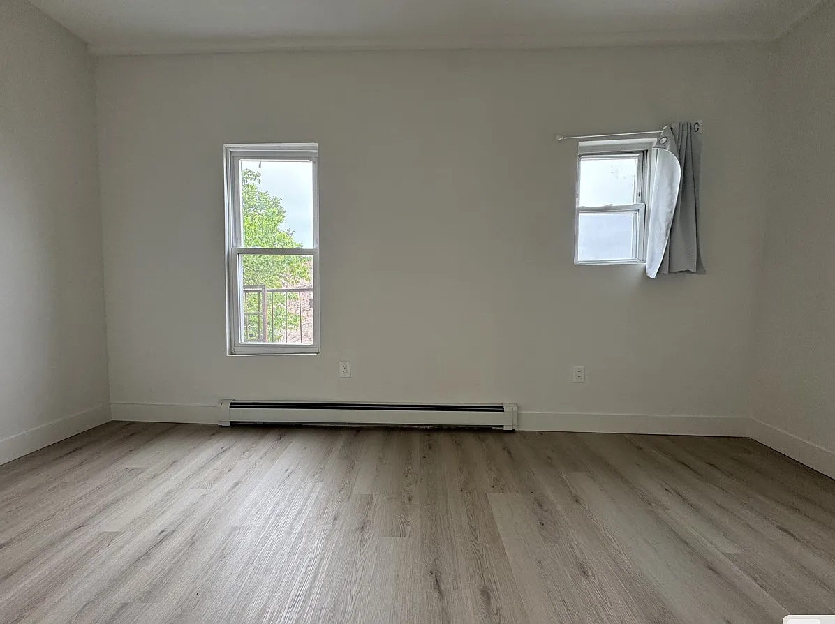 2 bed, 800 sqft, $2,350 — Photo 4