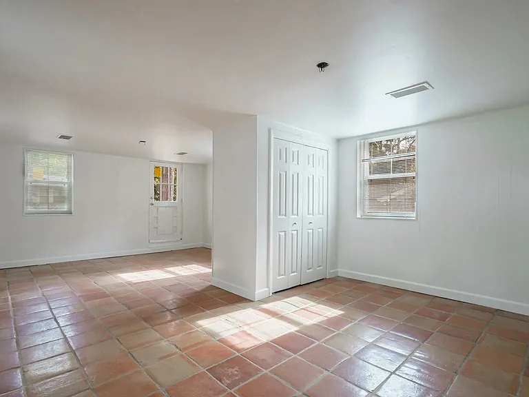 340 Allison Dr NE — Photo 23