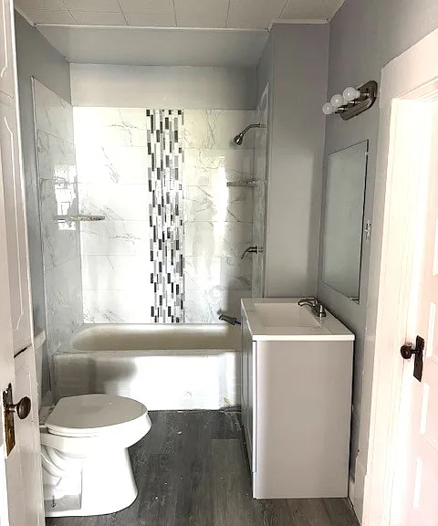 316 W Houston St — Photo 7