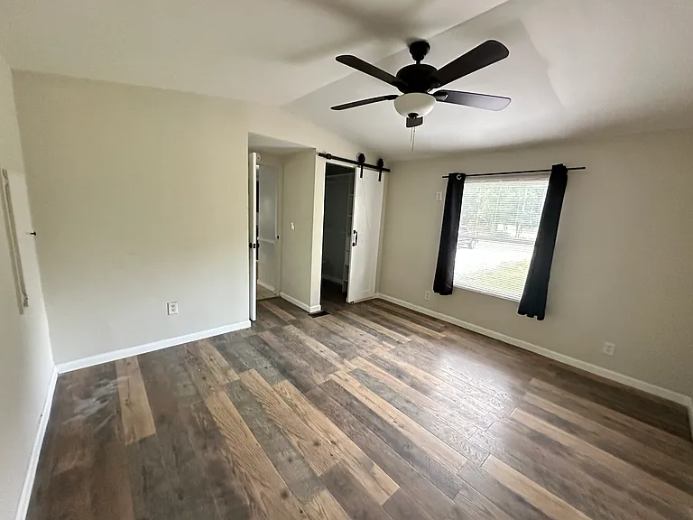 11411 Speights Chapel Rd — Photo 5