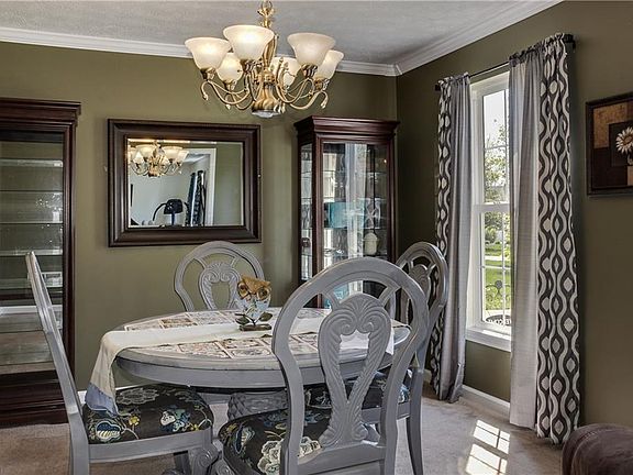 4th image of 5395 Juniper Ct