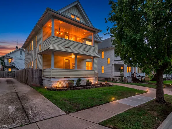 1286 Fry Ave, Lakewood, OH 44107