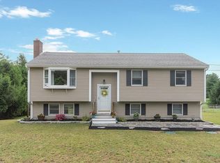 965 Burt St, Taunton, MA 02780