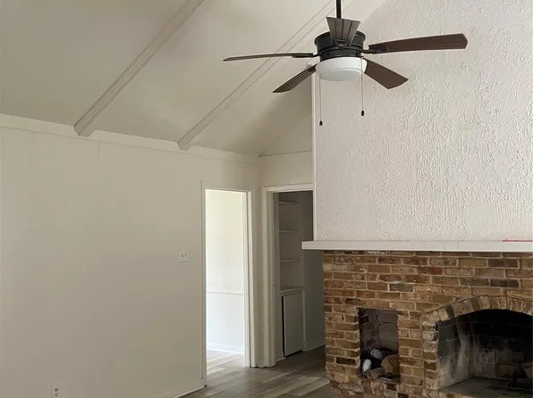 4007 Knotty Oaks Trl, Houston, TX 77045