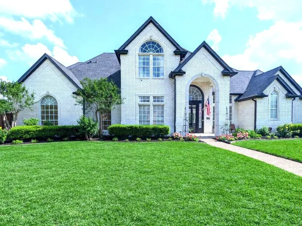 1616 Village Trl, Keller, TX 76248