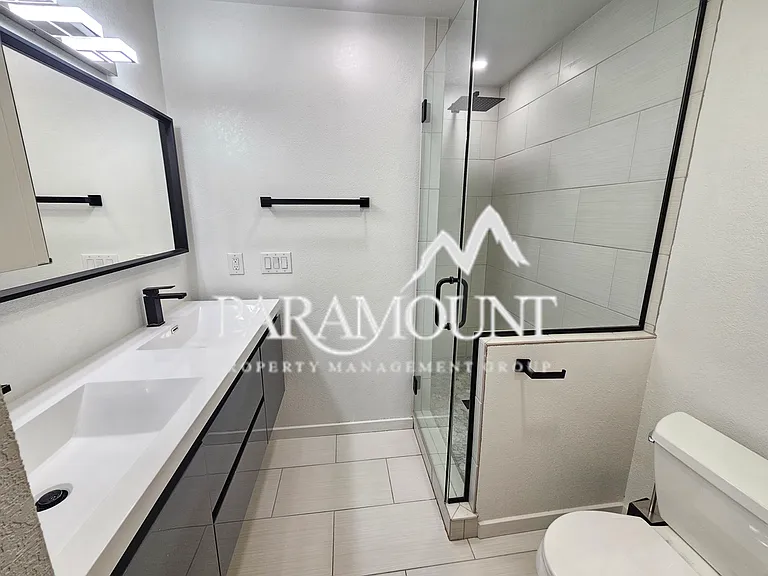 500 N National Ave #28 — Photo 6